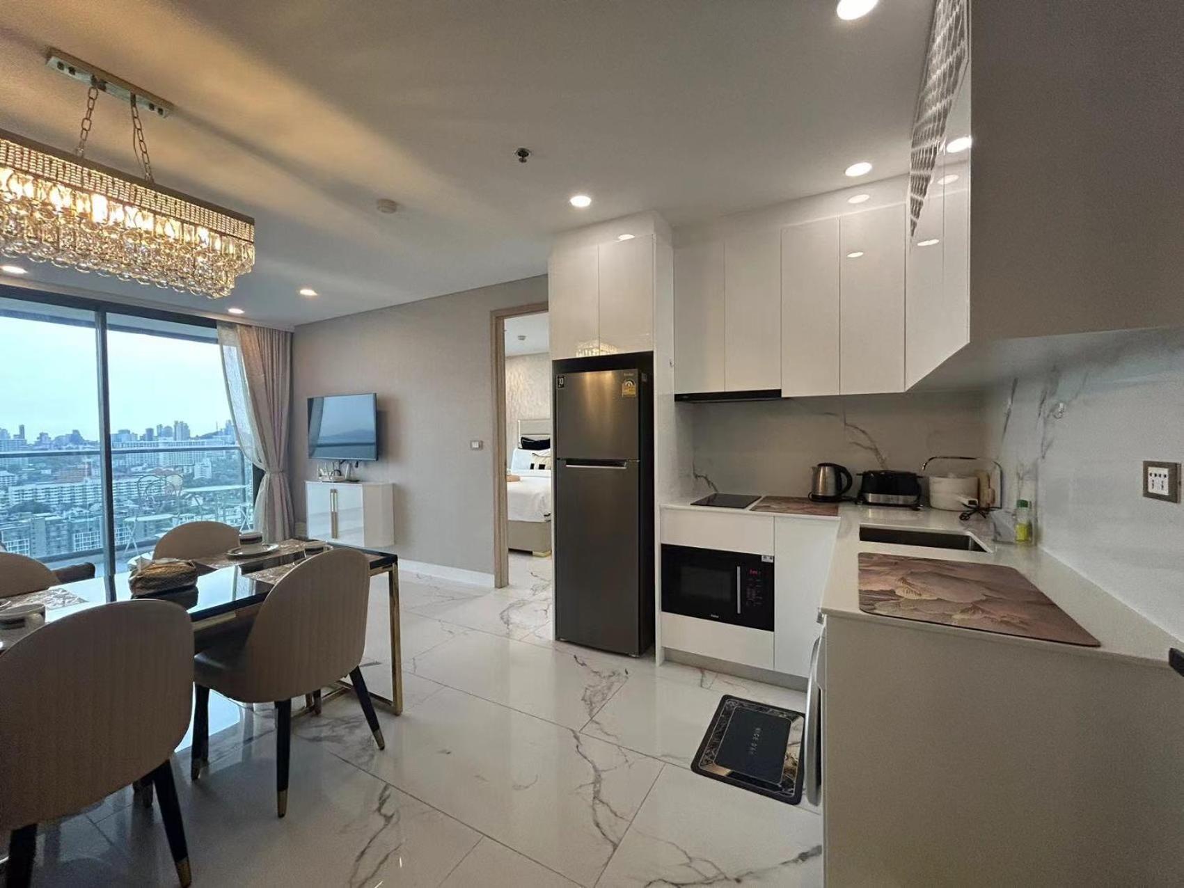 Copacabana Beach Jomtien 科帕卡巴纳海乔木提安海滩毗邻乔木提安夜市 Екстер'єр фото