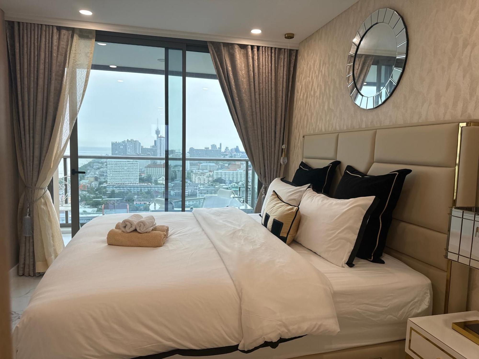 Copacabana Beach Jomtien 科帕卡巴纳海乔木提安海滩毗邻乔木提安夜市 Екстер'єр фото
